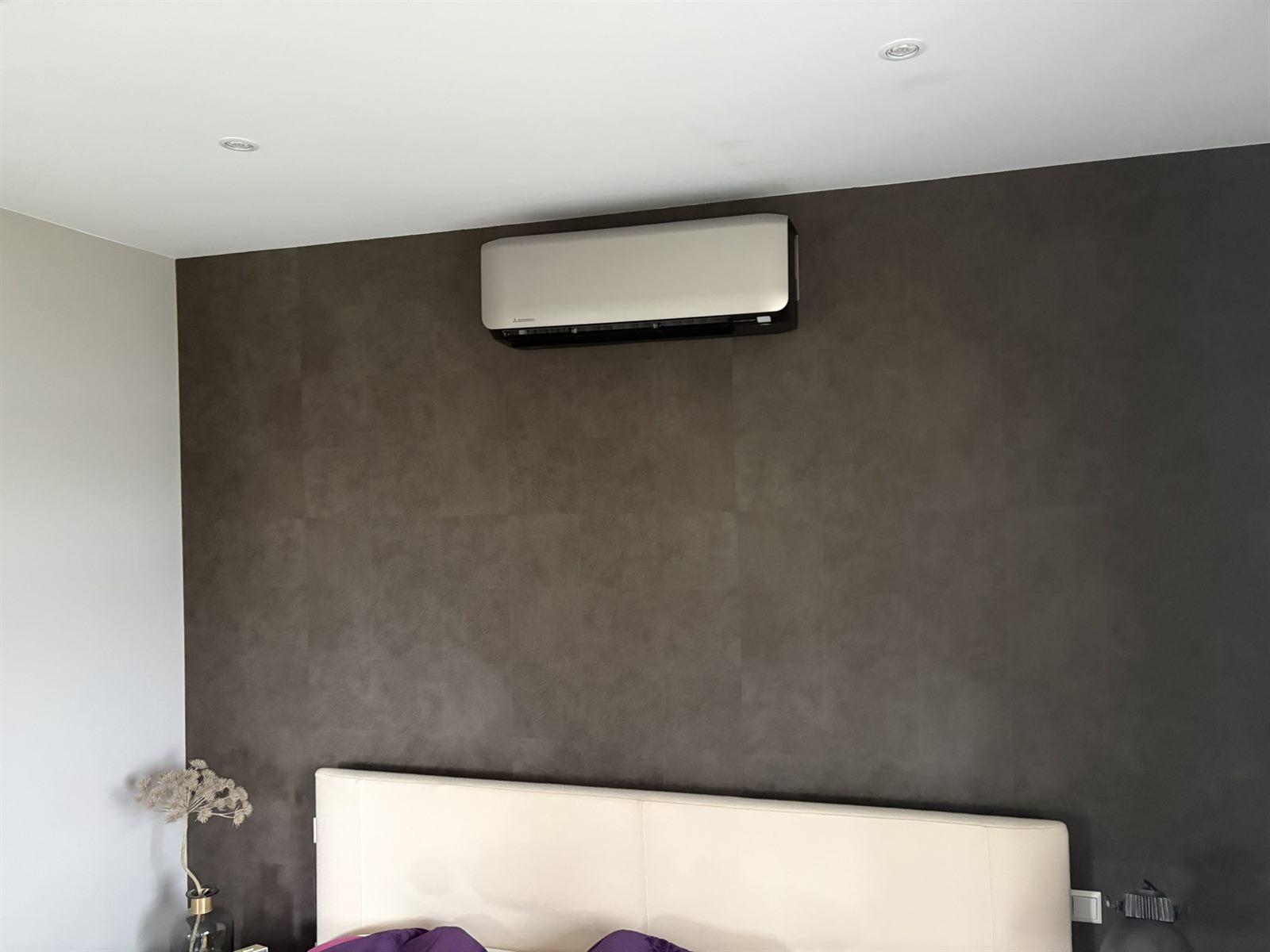 Mitsubishi airco door Kemp Energy Solutions
