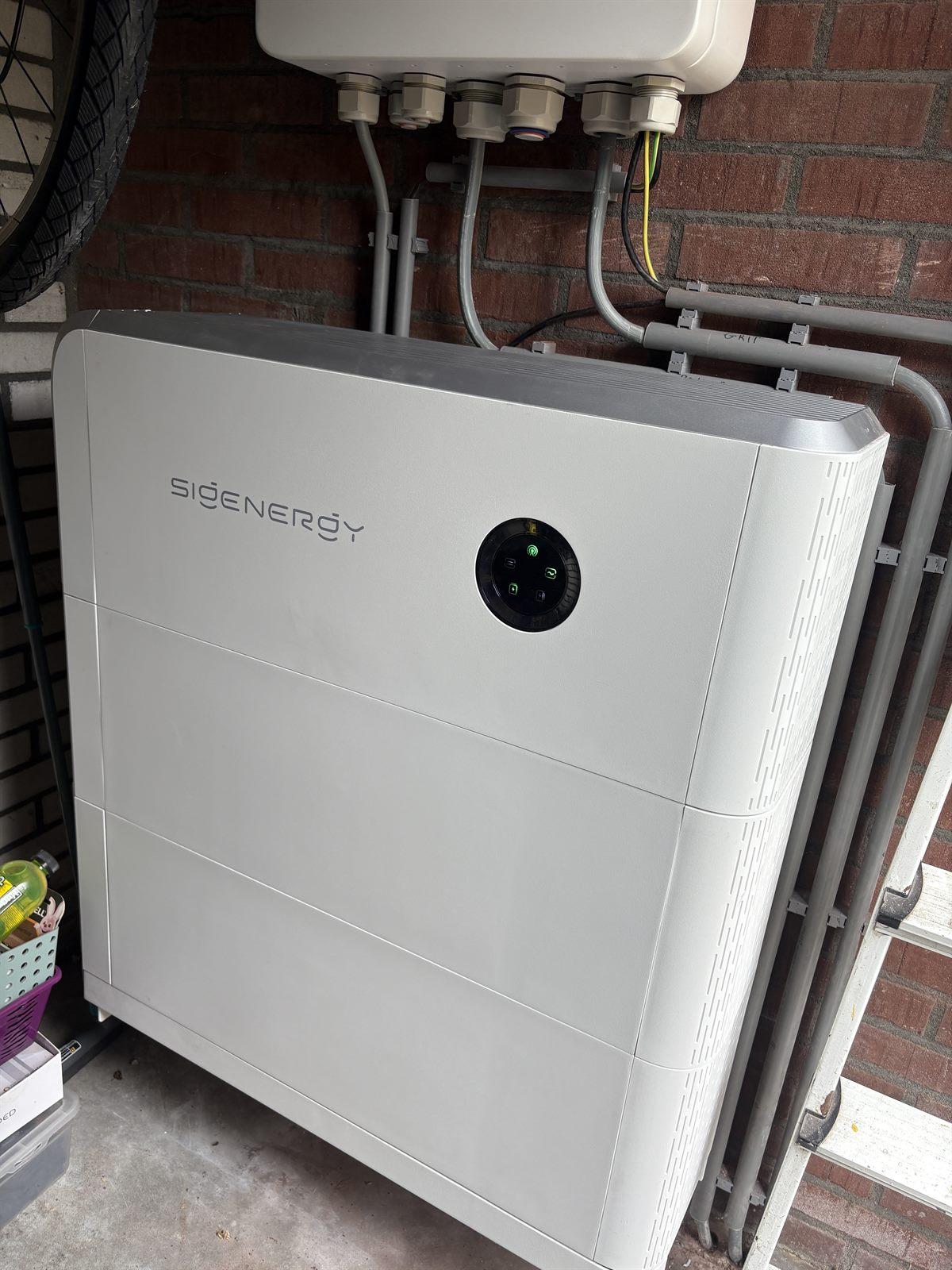 Thuisbatterij geïnstalleerd door Kemp Energy Solutions in Rijswijk